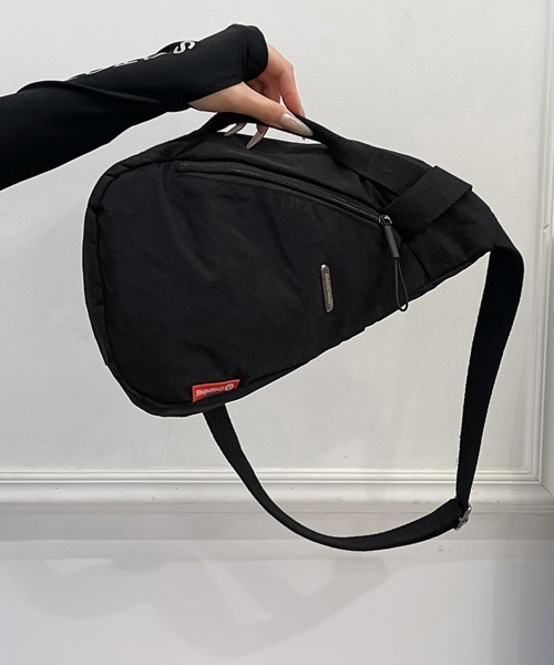 Miniministore(ミニミニストア)の「ナイロンボディバッグワンショルダーバッグ(ボディバッグ/ウエストポーチ・レディース・アイボリー/ブラック・FREE)」の14枚目の写真