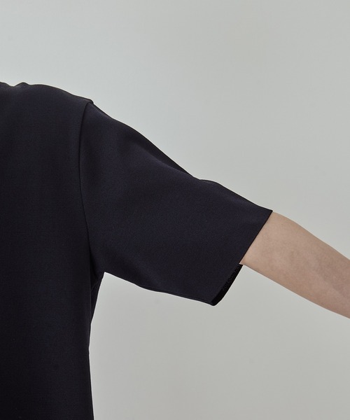 UNITED TOKYO（ユナイテッドトウキョウ）の「18G サーブルストレッチクルーネックTee　接触冷感｜伸縮性（Tシャツ/カットソー・メンズ・ブラック/ダークグレー/オフホワイト/ブラウン/オリーブ/グレイッシュベージュ/ライトグレー/ライトブルーグレー・2/1/3）」の12枚目の写真