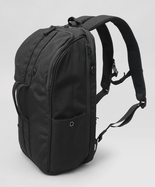 fulcro(フルクロ)の「fulcro フルクロ 撥水 10ポケット バックパック ダブル ビジネスリュック A4サイズ・15インチPC収納対応 ESSENSEシリーズ 16L(バックパック/リュック・メンズ・ブラック・FREE)」の4枚目の写真