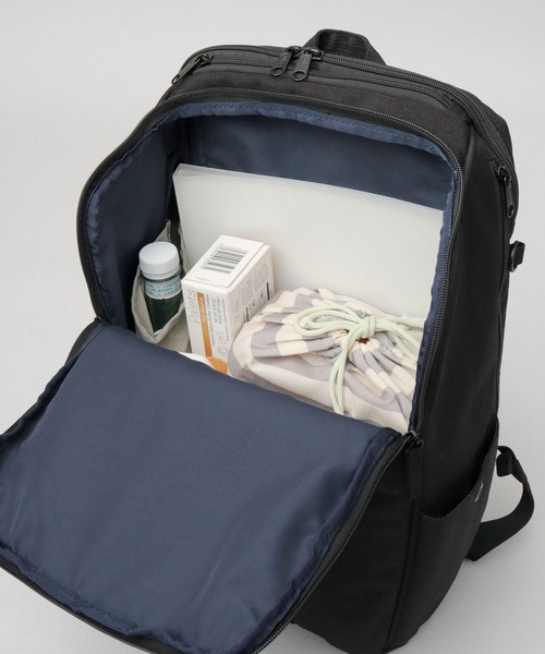 fulcro(フルクロ)の「fulcro フルクロ 撥水 10ポケット バックパック ダブル ビジネスリュック A4サイズ・15インチPC収納対応 ESSENSEシリーズ 16L(バックパック/リュック・メンズ・ブラック・FREE)」の14枚目の写真