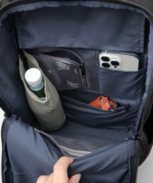 fulcro(フルクロ)の「fulcro フルクロ 撥水 10ポケット バックパック ダブル ビジネスリュック A4サイズ・15インチPC収納対応 ESSENSEシリーズ 16L(バックパック/リュック・メンズ・ブラック・FREE)」の15枚目の写真