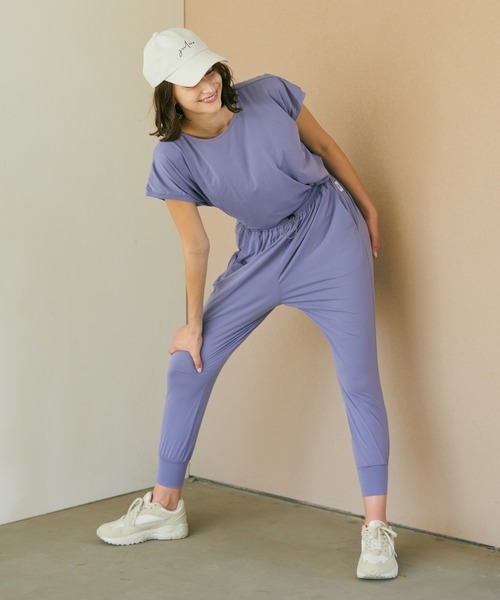 Julier Yoga and Relax(ジュリエヨガアンドリラックス)の「Julier (定番)ライトプライムギャザーパンツ(その他パンツ・レディース・ダークネイビー/ブラック・1/2/0)」の5枚目の写真