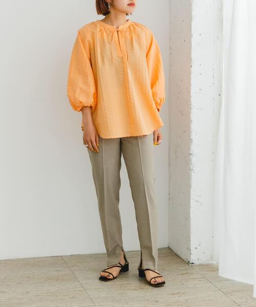 F by ROSSO（エフバイロッソ）の「『UR TECH DRYLUXE』F by ROSSO　センタープレスストレートパンツ（その他パンツ・レディース・ブラック/モカ/ベージュ・34/36/38）」の5枚目の写真