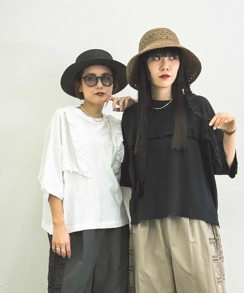 niko and...（ニコアンド）の「【MODE NORM CORE】2WAY天竺フリルプルオーバー（Tシャツ/カットソー・レディース・ブラック/ホワイト/ライトグレー・MEDIUM/LARGE）」の6枚目の写真