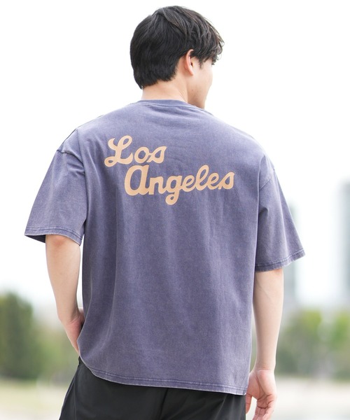 ムラサキスポーツ(ムラサキスポーツ)の「【ムラサキスポーツ限定】DEAR LAUREL × JACSON MATISSE LOS ANGELS Tシャツ DL25S-JM03(Tシャツ/カットソー・メンズ・ブラウン/ネイビー/オフホワイト/ブルー・M/L/XL)」の1枚目の写真