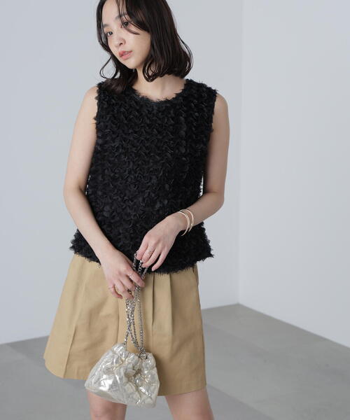 FREE'S MART（フリーズマート）の「◆シャギーフリルノースリーブブラウス（シャツ/ブラウス・レディース・ブラック/ホワイト・FREE）」の4枚目の写真