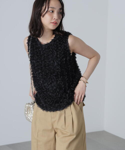 FREE'S MART（フリーズマート）の「◆シャギーフリルノースリーブブラウス（シャツ/ブラウス・レディース・ブラック/ホワイト・FREE）」の6枚目の写真