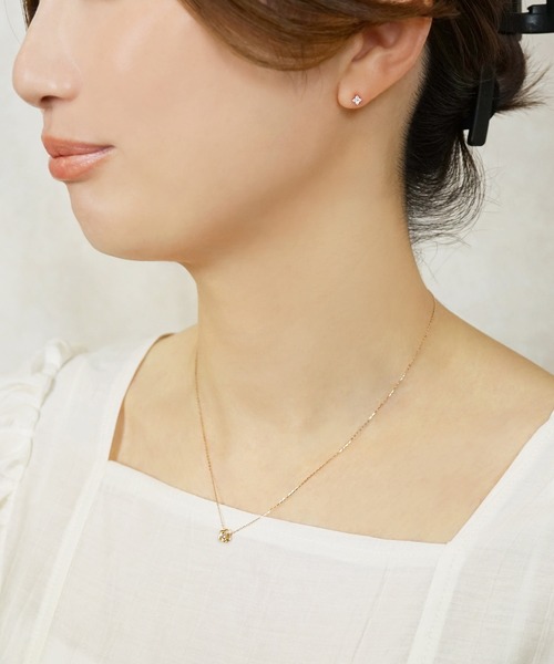 TAKE-UP（テイクアップ）の「K10ダイヤモンド 透かしフラワー