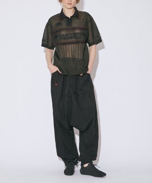 beautiful people（ビューティフルピープル）の「beautiful people UMBRO double-end nylon track pants 1515105042（その他パンツ・メンズ・ブラック・40）」の2枚目の写真