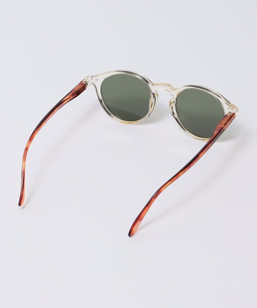 SHIPS(シップス)の「IZIPIZI: POLARIZED D MODE(サングラス・メンズ・ホワイト/ベージュ・ONE SIZE)」の4枚目の写真