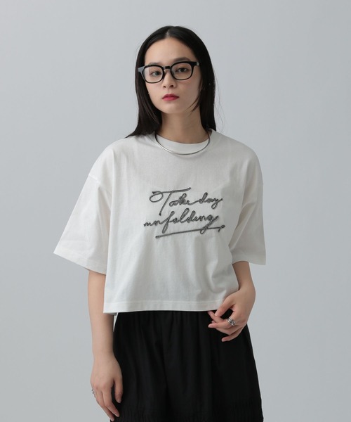 LEPSIM(レプシィム)の「コードロゴショートT 496545(Tシャツ/カットソー・レディース・ブラック/オフホワイト/イエロー・FREE)」の2枚目の写真