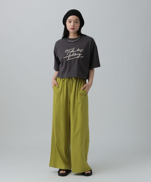 LEPSIM(レプシィム)の「コードロゴショートT 496545(Tシャツ/カットソー・レディース・ブラック/オフホワイト/イエロー・FREE)」の14枚目の写真