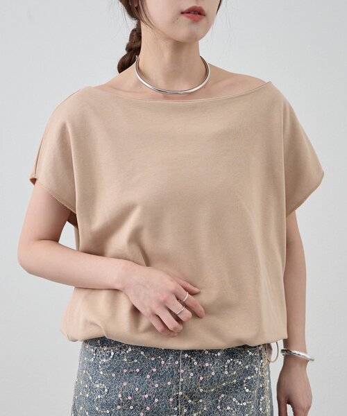 SHENERY(シーナリー)の「《新色追加》フレンチスリーブオフショルスウェット(スウェット・レディース・ライトグレー/ピンク/オフホワイト/ベージュ・FREE)」の13枚目の写真