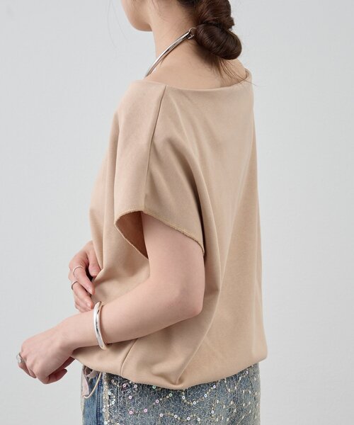 SHENERY(シーナリー)の「《新色追加》フレンチスリーブオフショルスウェット(スウェット・レディース・ライトグレー/ピンク/オフホワイト/ベージュ・FREE)」の16枚目の写真