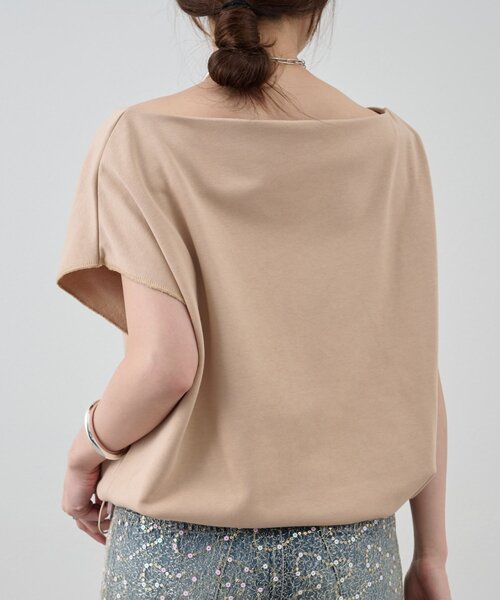 SHENERY(シーナリー)の「《新色追加》フレンチスリーブオフショルスウェット(スウェット・レディース・ライトグレー/ピンク/オフホワイト/ベージュ・FREE)」の17枚目の写真