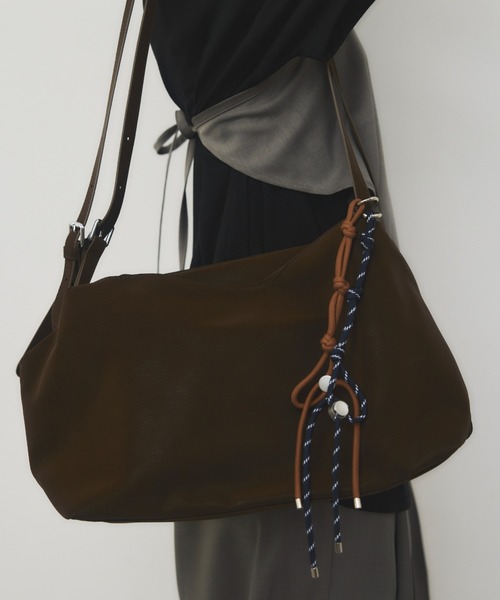 HANNE(アン)の「ダブルコードブレスレット(ブレスレット・レディース・ベージュ/ネイビー/ブルー・FREE)」の5枚目の写真