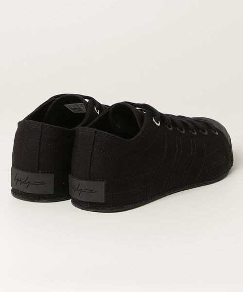 Y-3(ワイスリー)の「Y-3 NIZZA LO(スニーカー・メンズ・ブラック系・24.5cm/24.0cm/23.5cm/23.0cm/28.5cm/28.0cm/27.5cm/27.0cm/26.5cm/26.0cm/25.5cm/25.0cm/22.5cm/29.0cm/29.5cm)」の6枚目の写真