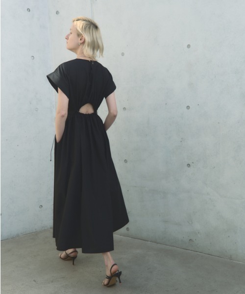 Muel Chic（ミュエルシック）の「Amst onepiece アムストワンピース（ワンピース・レディース・ベージュ/ブルー/ホワイト/ブラック・MEDIUM/SMALL）」の17枚目の写真