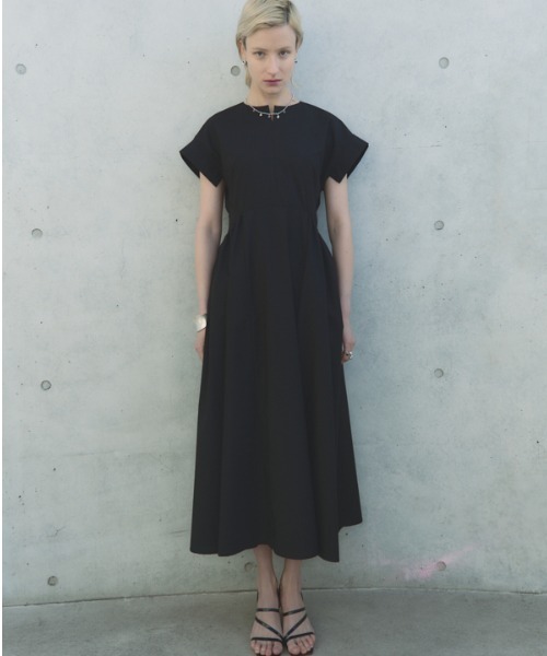 Muel Chic（ミュエルシック）の「Amst onepiece アムストワンピース（ワンピース・レディース・ベージュ/ブルー/ホワイト/ブラック・MEDIUM/SMALL）」の18枚目の写真