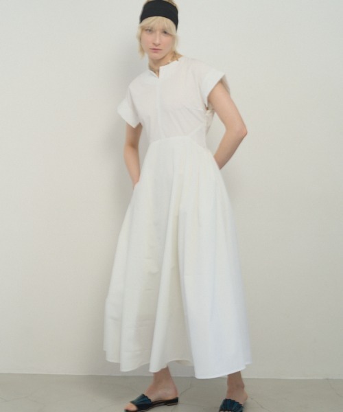 Muel Chic（ミュエルシック）の「Amst onepiece アムストワンピース（ワンピース・レディース・ベージュ/ブルー/ホワイト/ブラック・MEDIUM/SMALL）」の10枚目の写真