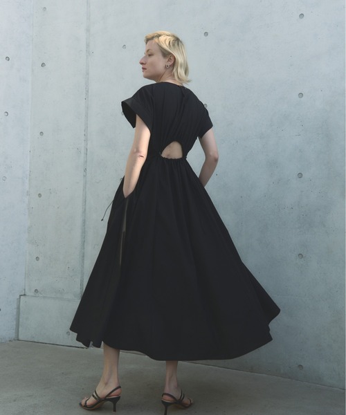 Muel Chic（ミュエルシック）の「Amst onepiece アムストワンピース（ワンピース・レディース・ベージュ/ブルー/ホワイト/ブラック・MEDIUM/SMALL）」の19枚目の写真