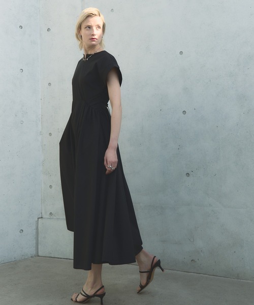 Muel Chic（ミュエルシック）の「Amst onepiece アムストワンピース（ワンピース・レディース・ベージュ/ブルー/ホワイト/ブラック・MEDIUM/SMALL）」の21枚目の写真