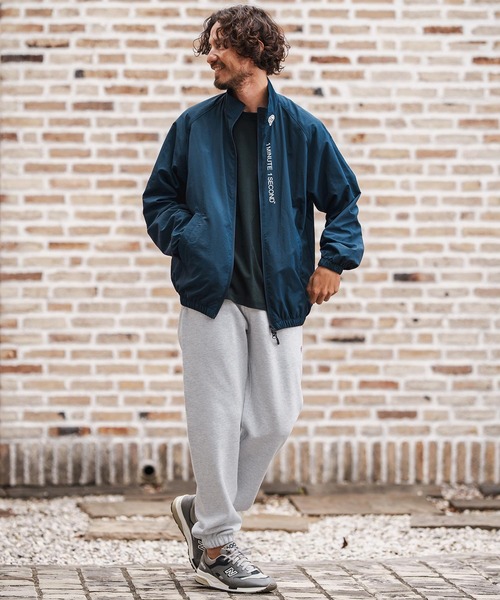 1minute 1second(ワンミニットワンセカンド)の「mp13848-12oz heavy weight pants with logo print スウェットパンツ(スウェットパンツ・メンズ・ブラック/アッシュ・M/L/XL)」の6枚目の写真