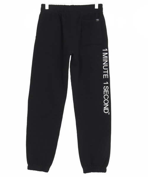 1minute 1second(ワンミニットワンセカンド)の「mp13848-12oz heavy weight pants with logo print スウェットパンツ(スウェットパンツ・メンズ・ブラック/アッシュ・M/L/XL)」の19枚目の写真