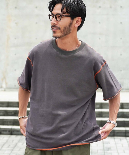 jiggys shop(ジギーズショップ)の「カットオフ 切りっぱなし 配色ステッチ 半袖 ライトスウェットTシャツ(Tシャツ/カットソー・メンズ・チャコールグレー/ブラック/ベージュ/ネイビー・MEDIUM/LARGE/X-LARGE)」の1枚目の写真