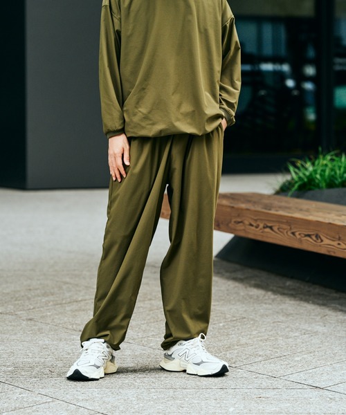 SUNNY  SPORTS（サニースポーツ）の「SUNNY SPORTS / サニースポーツ DRAWSTRING EASY PANTS Primeflex イージーパンツ（その他パンツ・メンズ・ブラック/ブラウン/オリーブ・MEDIUM/LARGE）」の12枚目の写真