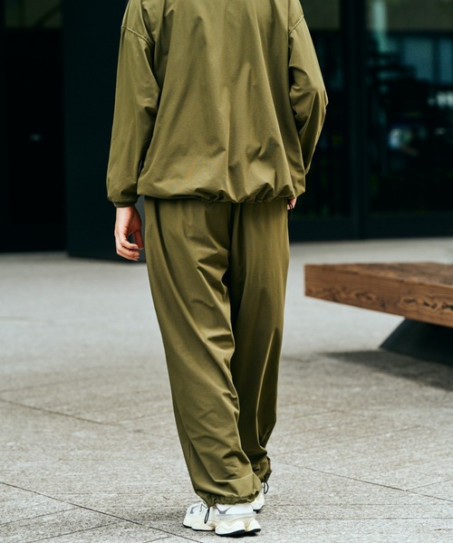 SUNNY  SPORTS（サニースポーツ）の「SUNNY SPORTS / サニースポーツ DRAWSTRING EASY PANTS Primeflex イージーパンツ（その他パンツ・メンズ・ブラック/ブラウン/オリーブ・MEDIUM/LARGE）」の13枚目の写真