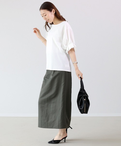 Aletta vita(アレッタビータ)の「異素材切替袖タックプルオーバー(Tシャツ/カットソー・レディース・オフホワイト/ブラック・M)」の11枚目の写真