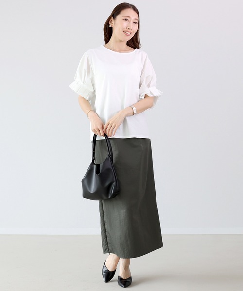 Aletta vita(アレッタビータ)の「異素材切替袖タックプルオーバー(Tシャツ/カットソー・レディース・オフホワイト/ブラック・M)」の9枚目の写真
