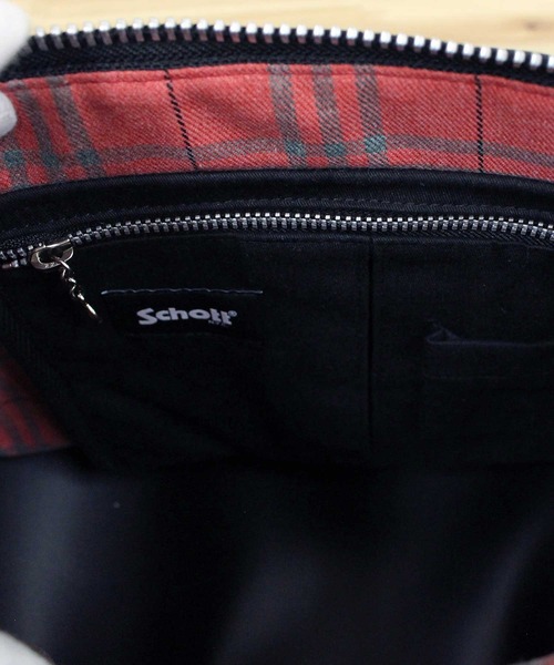 schott(ショット)の「PADDED BANANA BAG(ショルダーバッグ・メンズ・ブラック×シルバー/ブラック×ゴールド・FREE)」の16枚目の写真