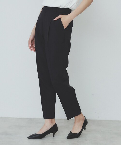 index（インデックス）の「ベルト付きストレッチテーパードパンツ/セットアップ可【洗濯機洗い可/吸水速乾/接触冷感】（その他パンツ・レディース・ライトベージュ/ブラック/チャコールグレー・42/40/38/36/34）」の5枚目の写真