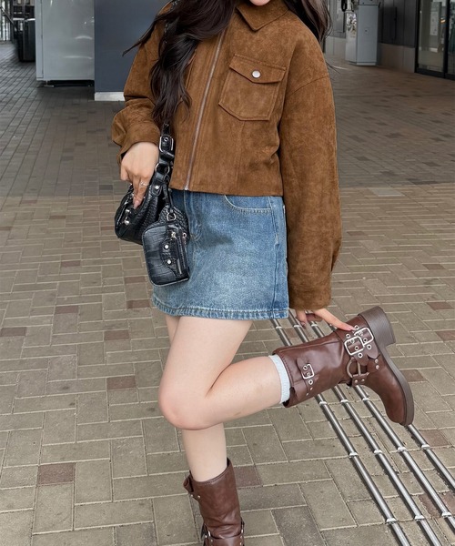 JUNOAH(ジュノア)の「ショート丈スエードブルゾン(ブルゾン・レディース・ブラウン/ブラック/ライトベージュ・SMALL/MEDIUM/LARGE)」の5枚目の写真