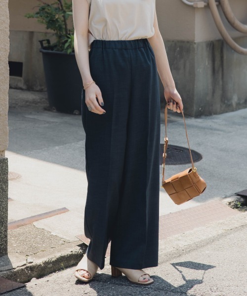 slattgir(スラットジール)の「高身長 リネンライクワイドパンツ(セットアップ対応)(トールサイズ)Essenave(その他パンツ・レディース・ベージュ/ネイビー・TM/TL/TLL/T3L/T4L/T5L)」の8枚目の写真