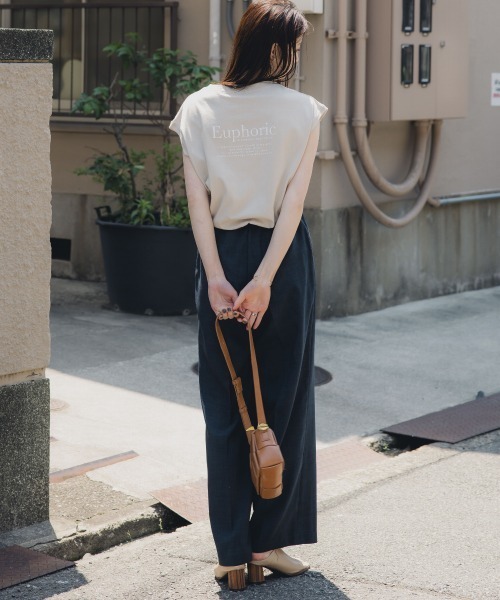 slattgir(スラットジール)の「高身長 リネンライクワイドパンツ(セットアップ対応)(トールサイズ)Essenave(その他パンツ・レディース・ベージュ/ネイビー・TM/TL/TLL/T3L/T4L/T5L)」の12枚目の写真