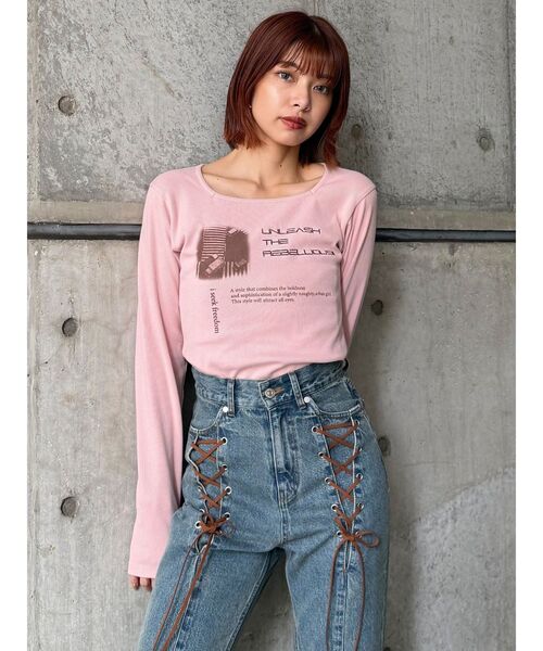 MURUA(ムルーア)の「クロップドメッセージトップス(Tシャツ/カットソー・レディース・ネイビー/ホワイト/ピンク・FREE)」の9枚目の写真