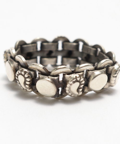 EDIFICE（エディフィス）の「THARU SILVER(タルー シルバー)  Single Ring PAISLEY（リング・メンズ・シルバー・15 /17/19）」の3枚目の写真