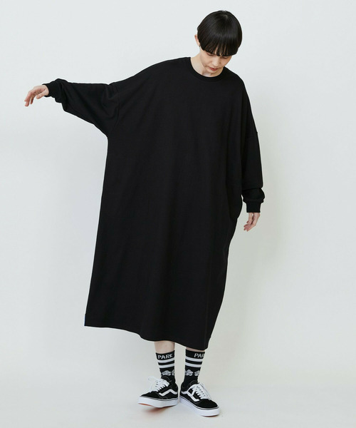 FRAPBOIS（フラボア）の「スウェットワンピ（ワンピース・レディース・ブルー/ブラック・1）」の9枚目の写真