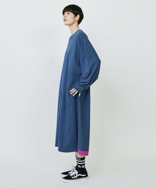 FRAPBOIS（フラボア）の「スウェットワンピ（ワンピース・レディース・ブルー/ブラック・1）」の12枚目の写真