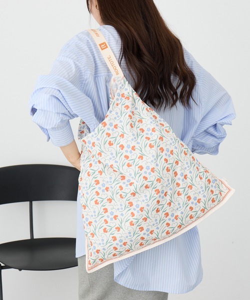 ROOTOTE（ルートート）の「【ROOTOTE】LT.TALL.スカーフバッグ－A 3664（トートバッグ・レディース・その他1/ネイビー/ピンク/ブラック/ライトブルー/その他2/ネイビー系1/ブルー系その他/ピンク系1/ホワイト系1/ホワイト系2/ホワイト/オレンジ/グリーン/ミント/レッド/ピンク系2/ピンク系3/アイボリー/ブルー系2/イエロー/ネイビー系2/ブルー/パープル/ブラック系1・FREE）」の3枚目の写真