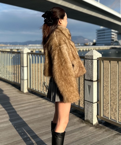 Per sist ence(パーシエンス)の「フェイクファーショート丈ダブルジップジャケット(ブルゾン・レディース・ベージュ/ブラウン/グレイッシュベージュ/ライトベージュ/ブラック/グレー・ONE SIZE)」の18枚目の写真