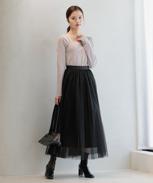 Andemiu（アンデミュウ）の「アシメネックリブニット586690（ニット/セーター・レディース・ブラック/グレイッシュベージュ/アイボリー/ボルドー・FREE）」の12枚目の写真