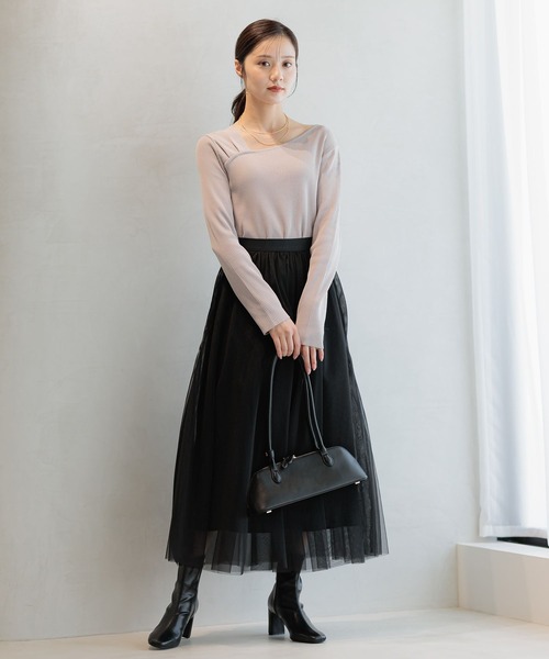 Andemiu（アンデミュウ）の「アシメネックリブニット586690（ニット/セーター・レディース・ブラック/グレイッシュベージュ/アイボリー/ボルドー・FREE）」の13枚目の写真