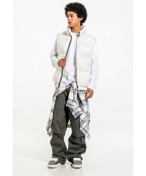 AAPE BY A BATHING APE(エーエイプバイアベイシングエイプ)の「AAPE NOW DOWN VEST(ダウンベスト・メンズ・ブラック/アイボリー/グレー系その他・SMALL/MEDIUM/XX-LARGE/LARGE/X-LARGE)」の18枚目の写真