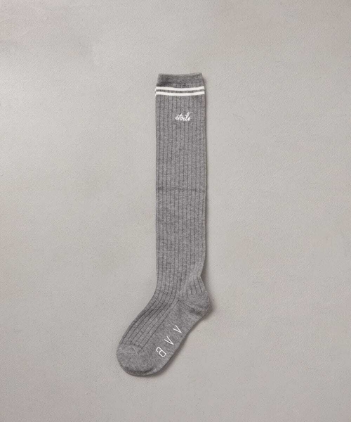 a.v.v（アーヴェヴェ）の「[KIDS]【小学生人気No1】ラインニーハイソックス（ソックス/靴下・キッズ・ブラック/グレー・23/20）」の14枚目の写真