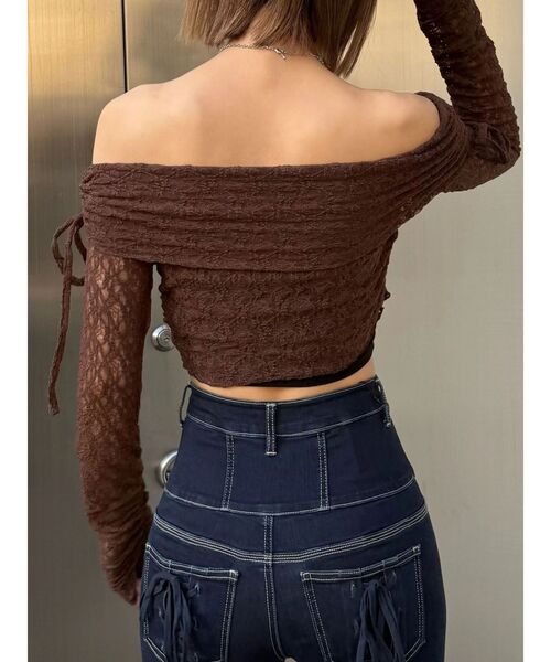 EMODA（エモダ）の「レースオフショルダートップ（Tシャツ/カットソー・レディース・ホワイト/ブラック/ブラウン・FREE）」の17枚目の写真