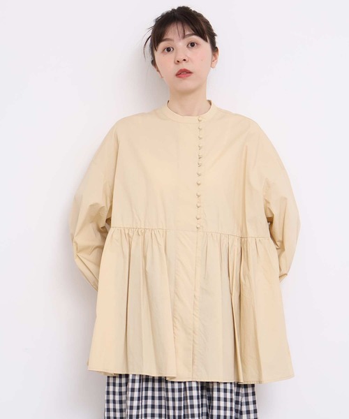 l'atelier du savon（アトリエドサボン）の「_タイプライターころころボタン　ブラウス（シャツ/ブラウス・レディース・イエロー/ブラック/ホワイト/グリーン・FREE）」の4枚目の写真